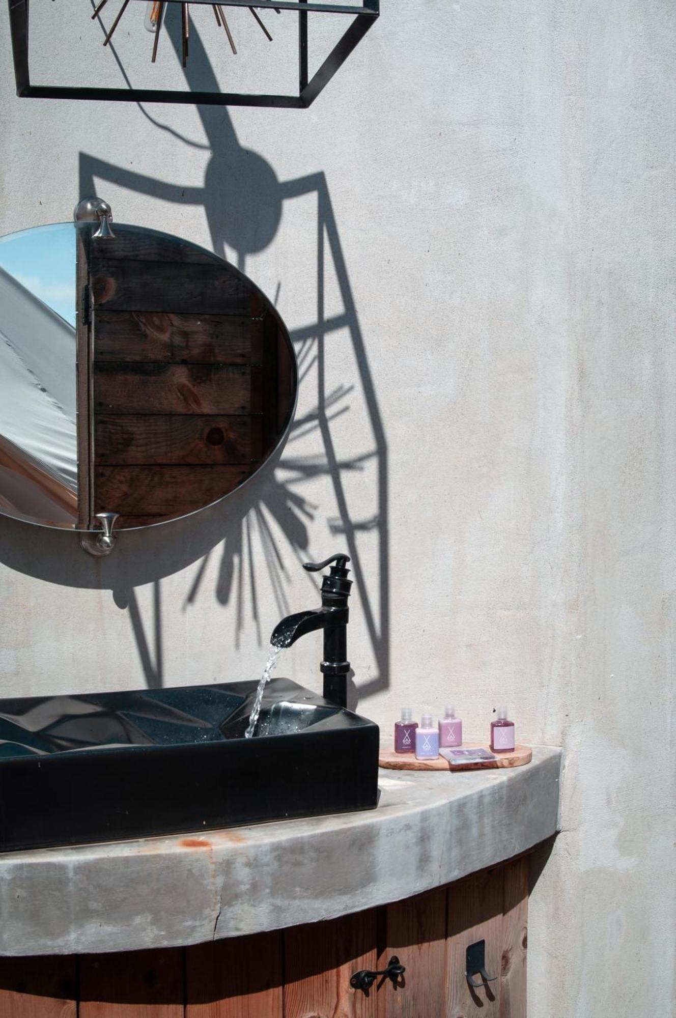 Glamping Valle De Guadalupe With Private Bathrooms By Yuma *
