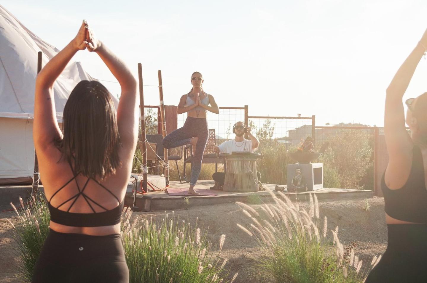 Luxury tent Glamping Valle De Guadalupe With Private Bathrooms By Yuma Ensenada